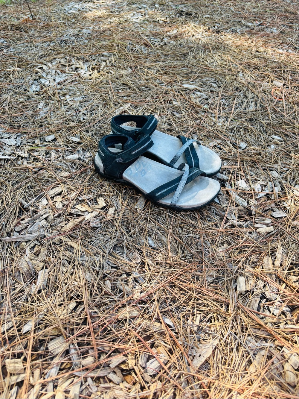Merrell Terran Cross 11 Cross Black and Silver Strappy Comfort Sandals size 8 - Picture 10 of 14